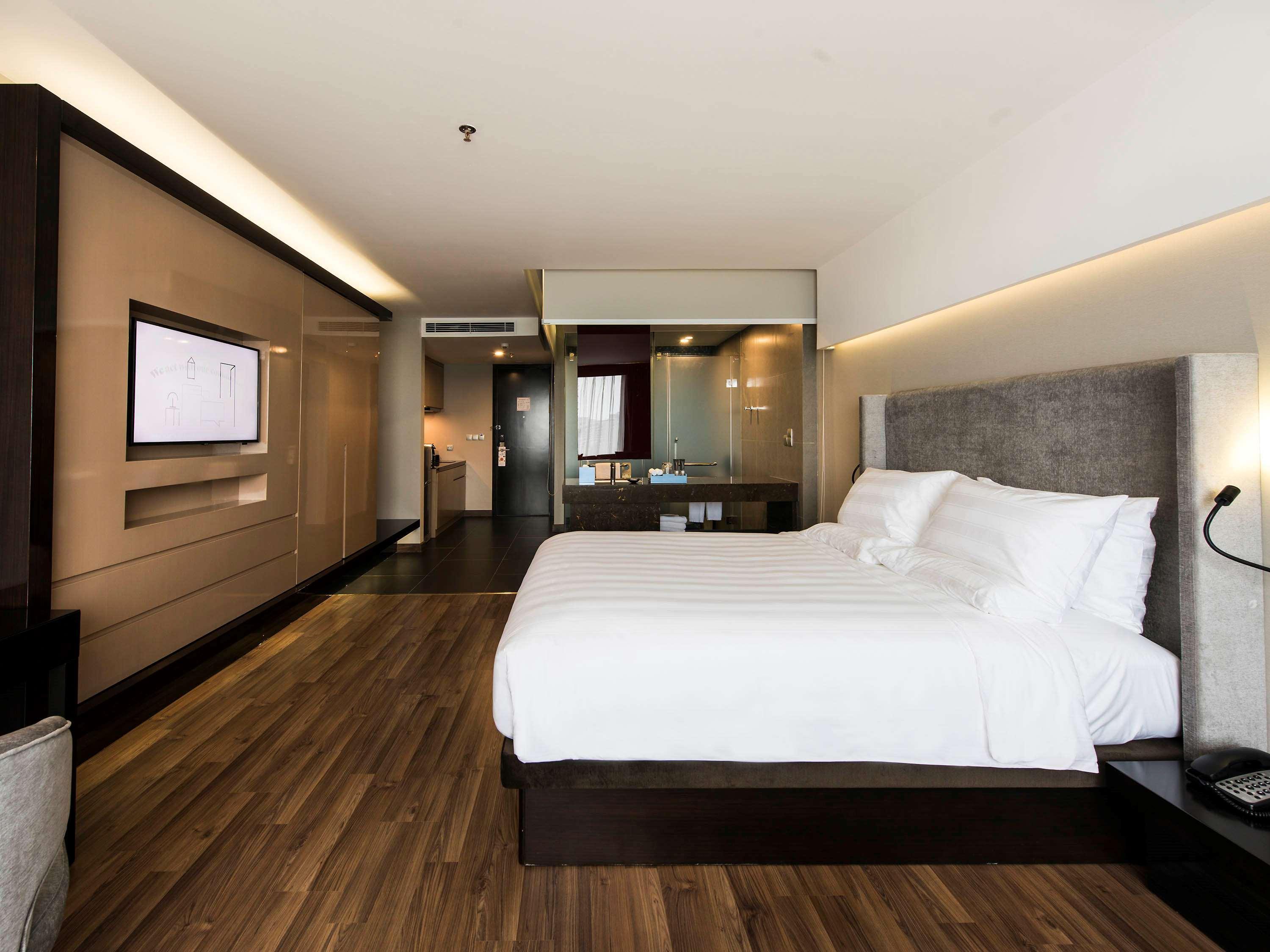 Novotel Suites Hanoi Buitenkant foto