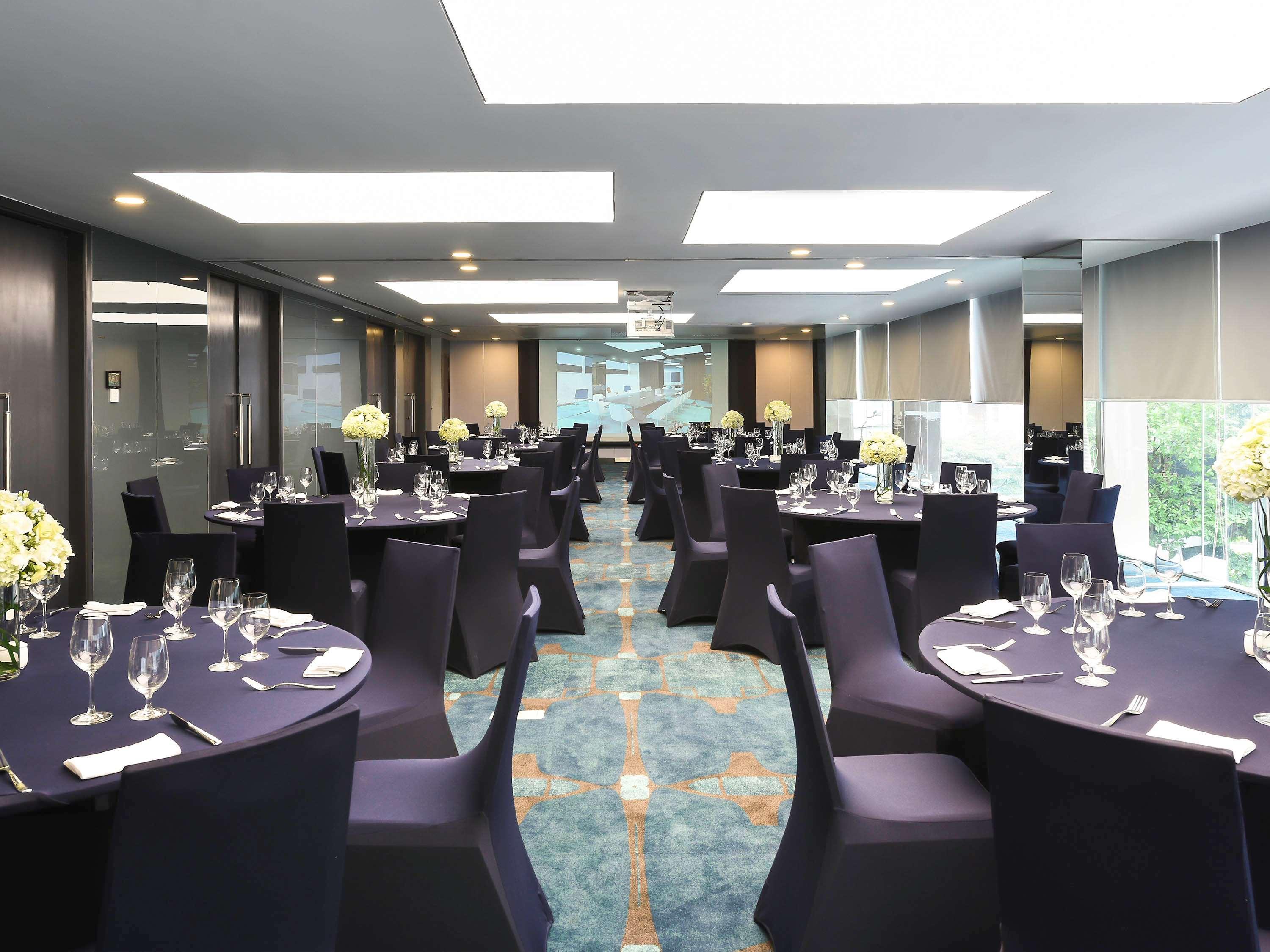 Novotel Suites Hanoi Buitenkant foto