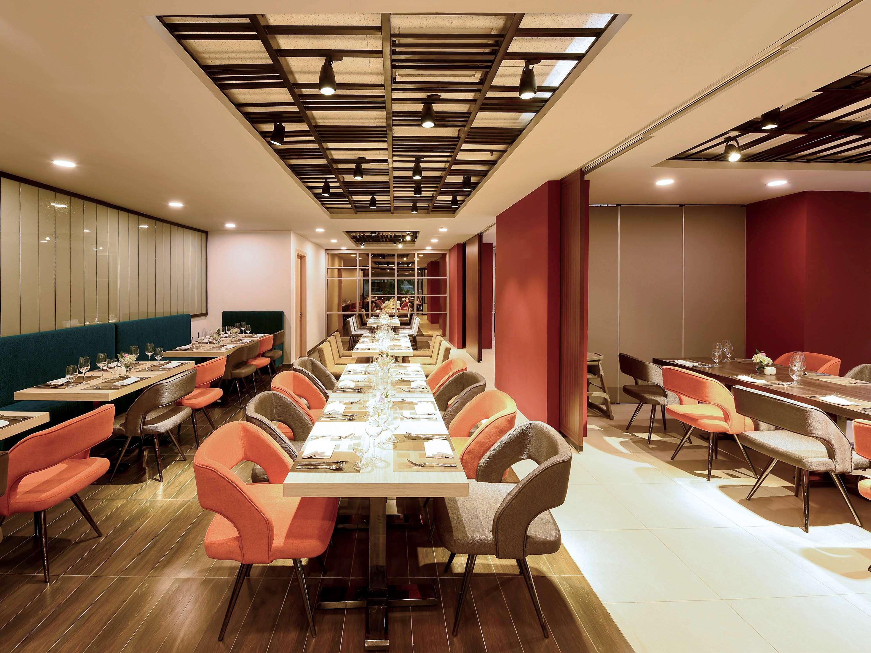 Novotel Suites Hanoi Buitenkant foto
