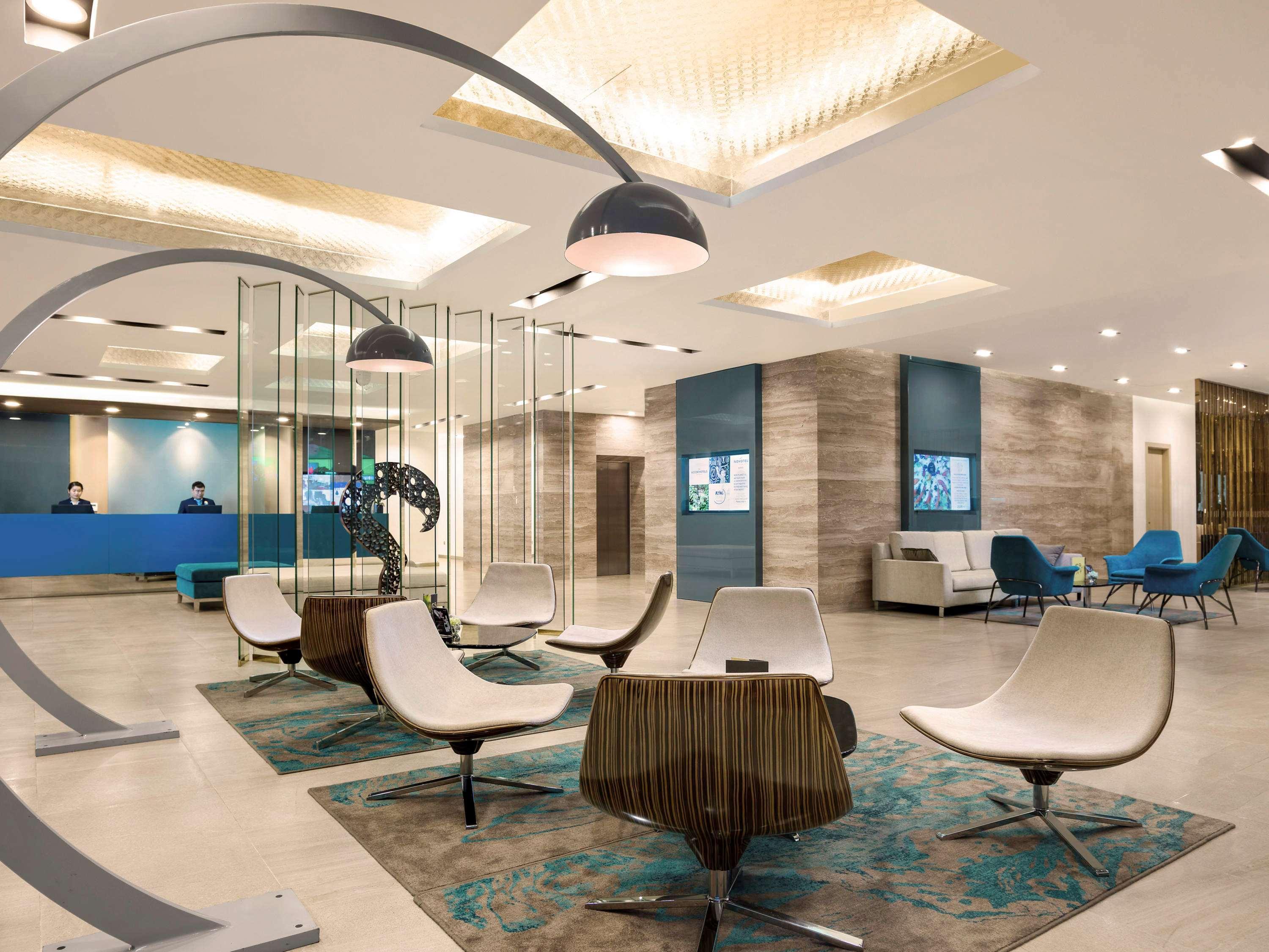 Novotel Suites Hanoi Buitenkant foto