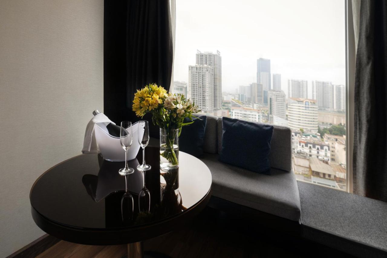 Novotel Suites Hanoi Buitenkant foto