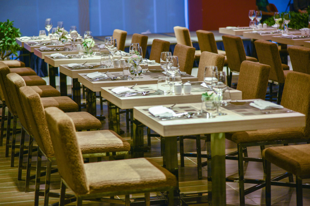 Novotel Suites Hanoi Buitenkant foto